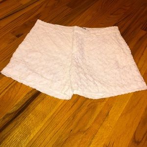 Banana Republic white eyelet shorts. Size 2